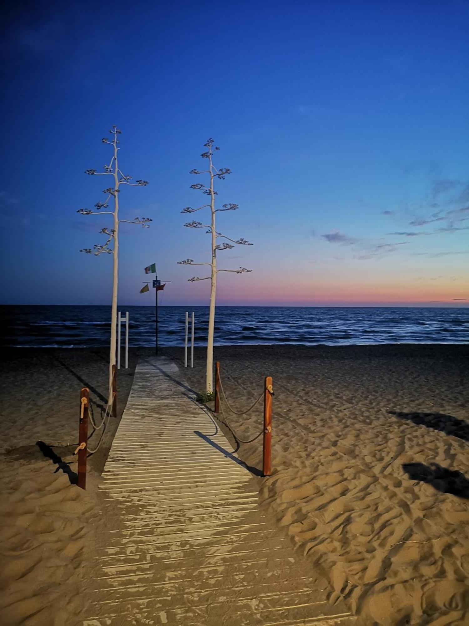 Willa La Stella Sea House Torvaianica Zewnętrze zdjęcie